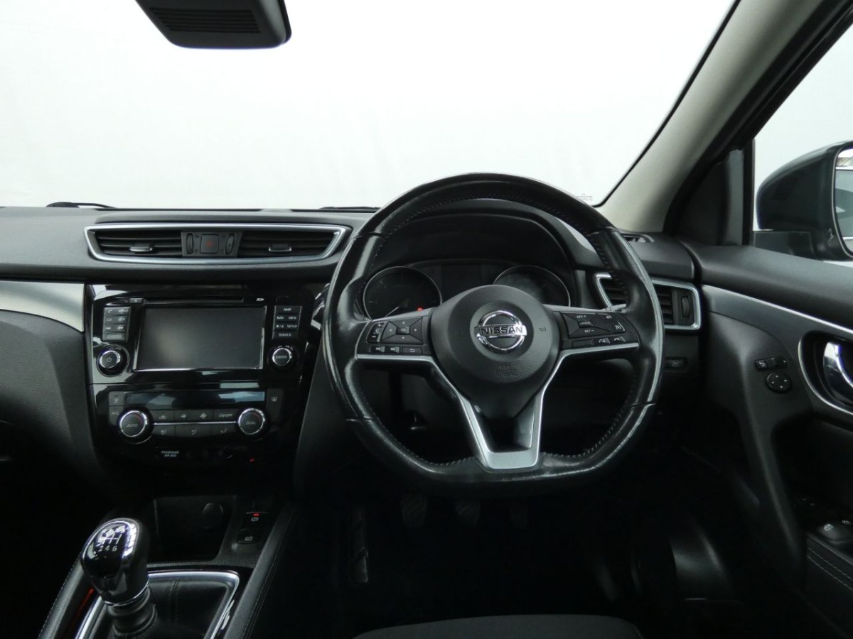 NISSAN QASHQAI 1.5 N-CONNECTA DCI 5D 108 BHP - 2017 - £13,790