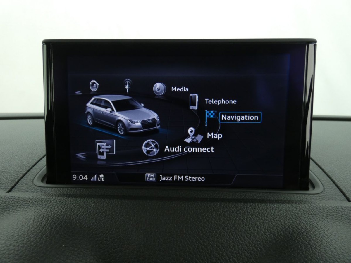 AUDI A3 2.0 SPORTBACK TDI SE TECHNIK 5D 148 BHP - 2020 - £11,700