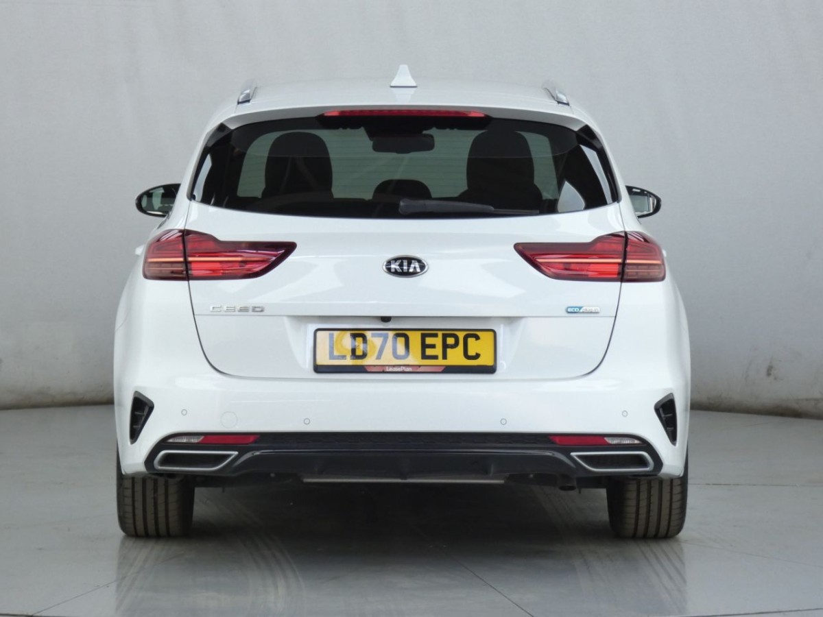 KIA CEED 1.6 3 5D 139 BHP - 2020 - £14,700