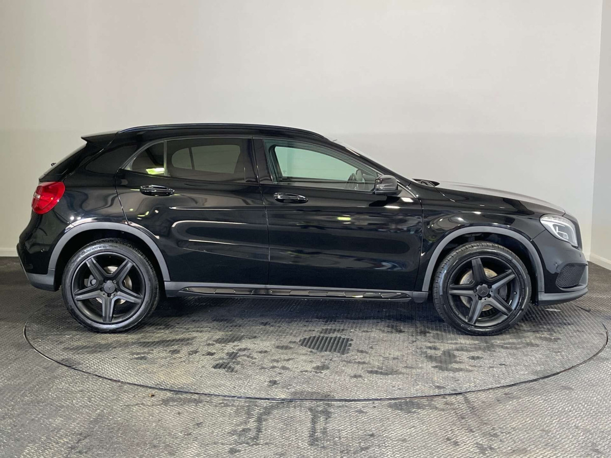 MERCEDES-BENZ GLA 2016 (66) 2.0 GLA250 AMG LINE SUV 5DR PETROL 7G-DCT 4MATIC EURO 6 (S/S) (211 PS) - 2016 - £14,500