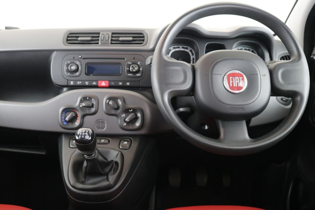 FIAT PANDA 1.2 POP 5D 69 BHP HATCHBACK - 2015 - £5,400