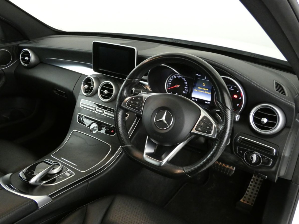 MERCEDES-BENZ C-CLASS 2.1 C250 BLUETEC AMG LINE 4D 204 BHP - 2015 - £14,990
