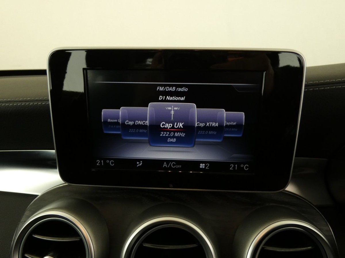 MERCEDES-BENZ C-CLASS 2.1 C250 BLUETEC AMG LINE 4D 204 BHP - 2015 - £14,990