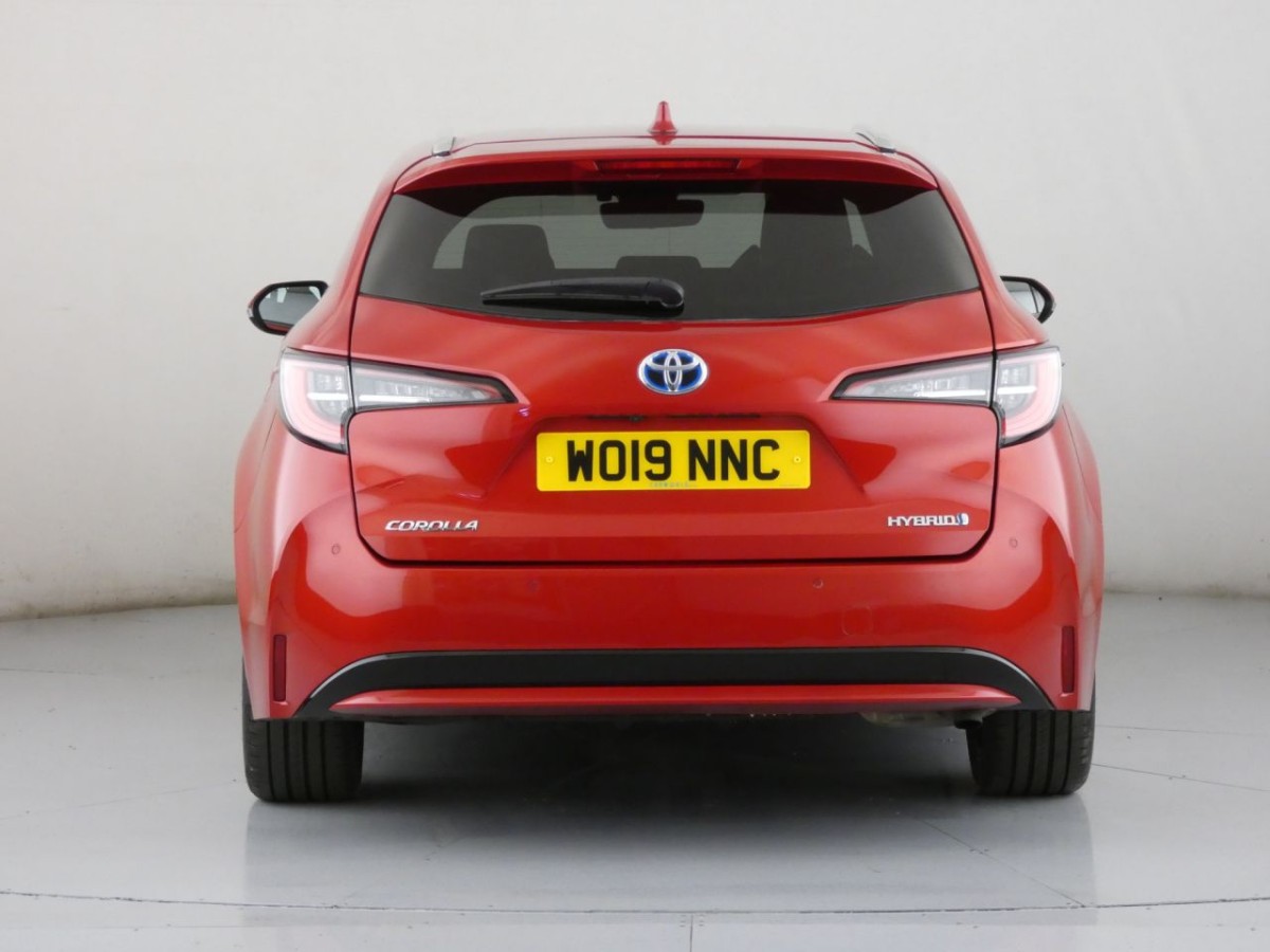 TOYOTA COROLLA 1.8 VVT-I EXCEL 5D 121 BHP - 2019 - £19,400