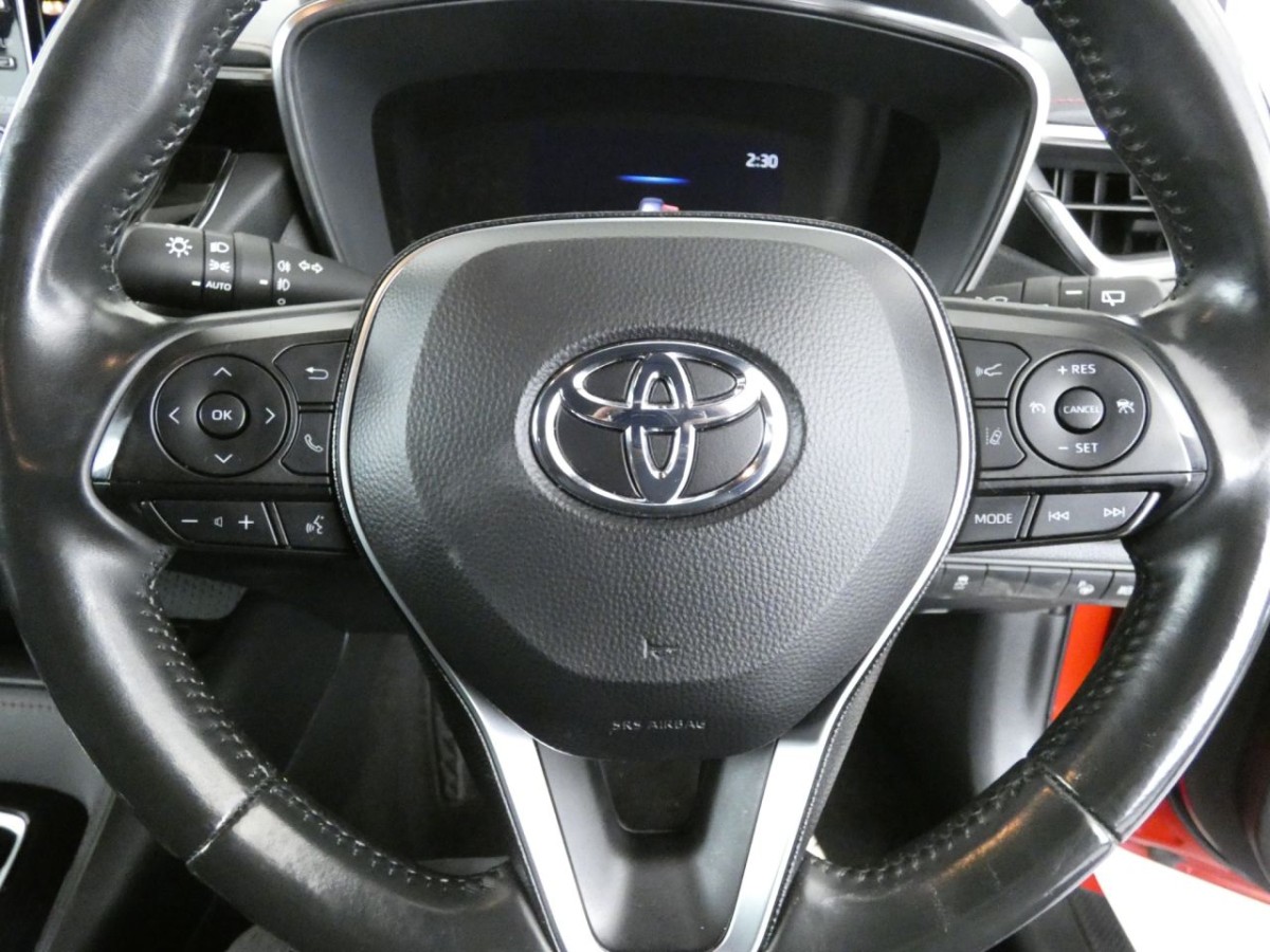 TOYOTA COROLLA 1.8 VVT-I EXCEL 5D 121 BHP - 2019 - £19,400