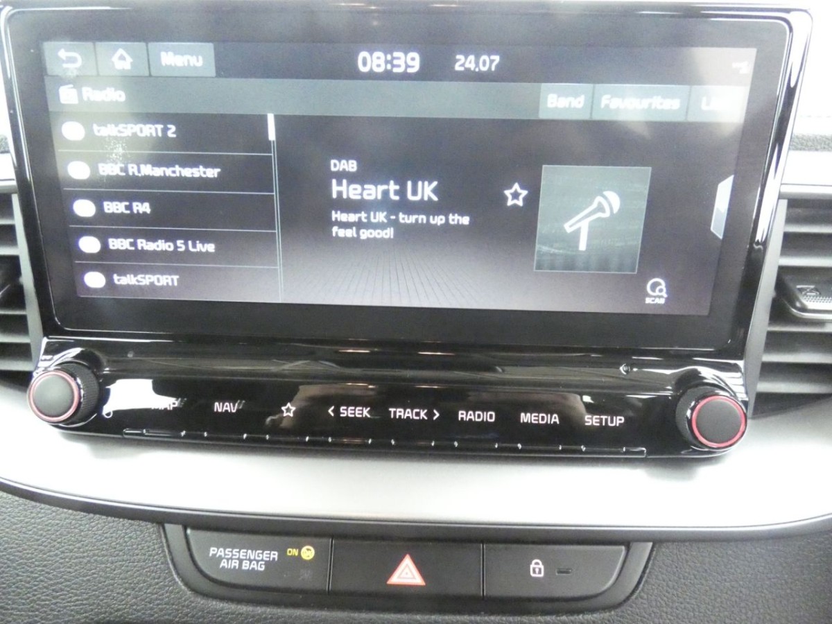 KIA CEED 1.6 CRDI 2 NAV ISG 5D 114 BHP - 2020 - £8,990