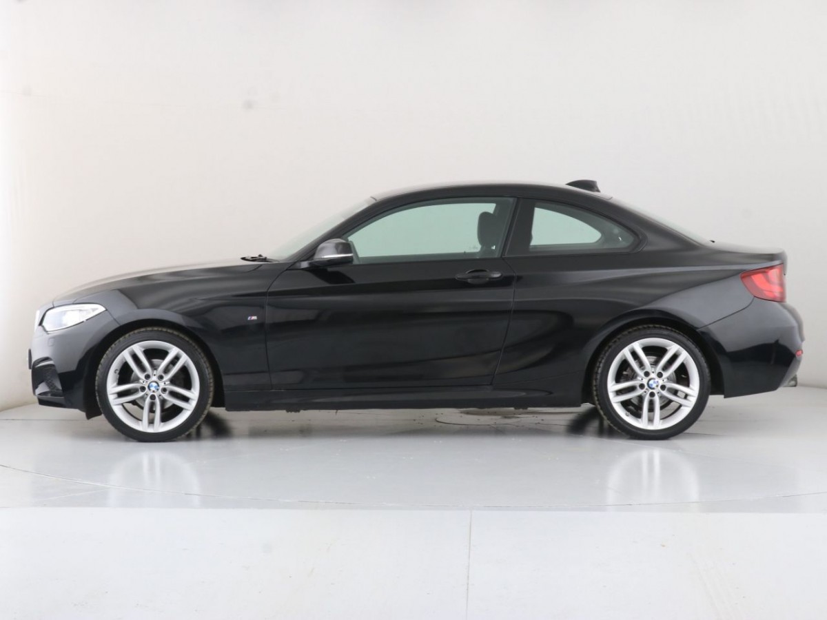BMW 2 SERIES 1.5 218I M SPORT 2D 134 BHP - 2017 - £15,700