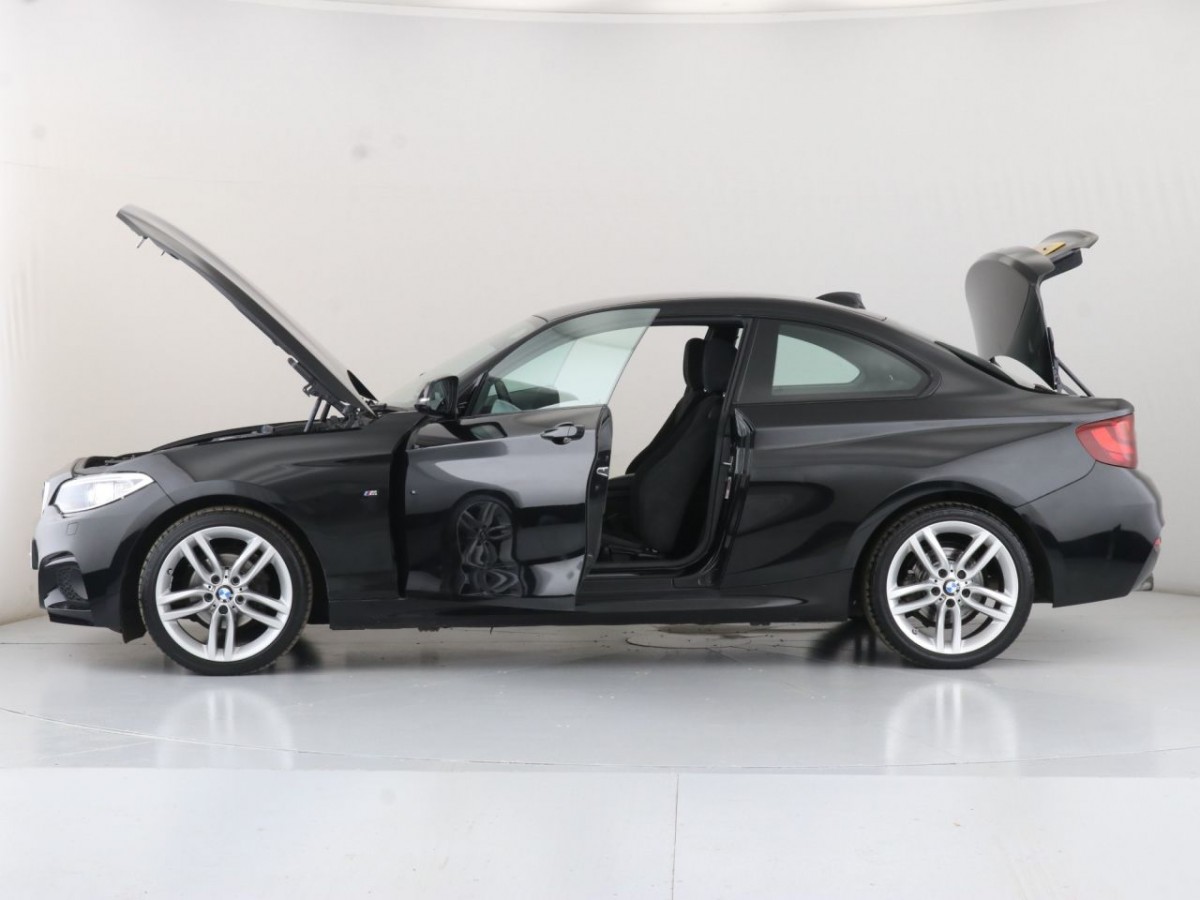 BMW 2 SERIES 1.5 218I M SPORT 2D 134 BHP - 2017 - £15,700