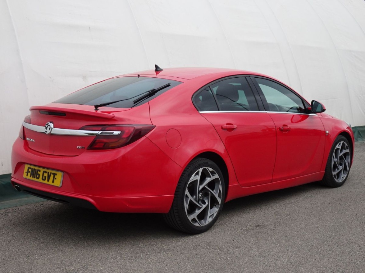 VAUXHALL INSIGNIA 2.0 SRI NAV VX-LINE CDTI ECOFLEX S/S 5D 167 BHP - 2016 - £7,400