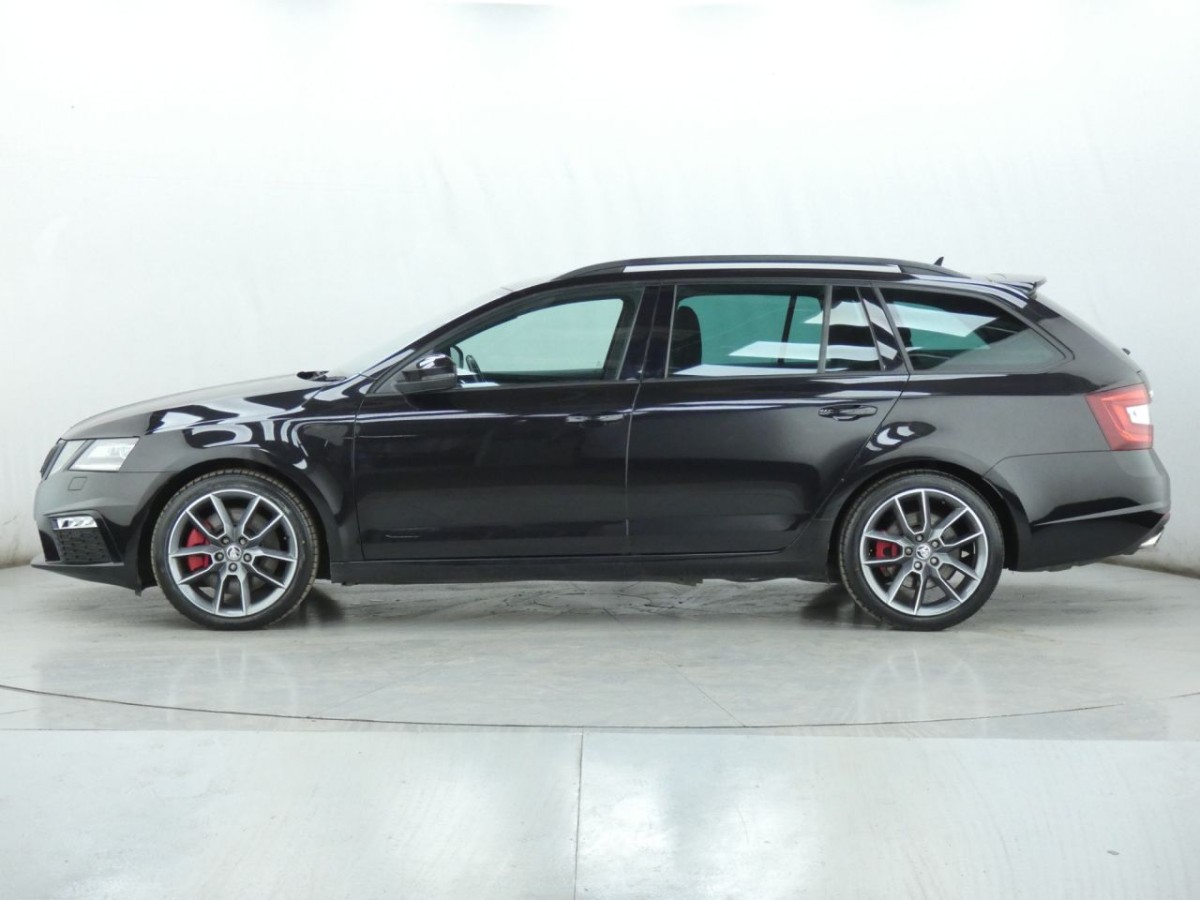 SKODA OCTAVIA 2.0 VRS TSI DSG 5D 242 BHP - 2019 - £13,700