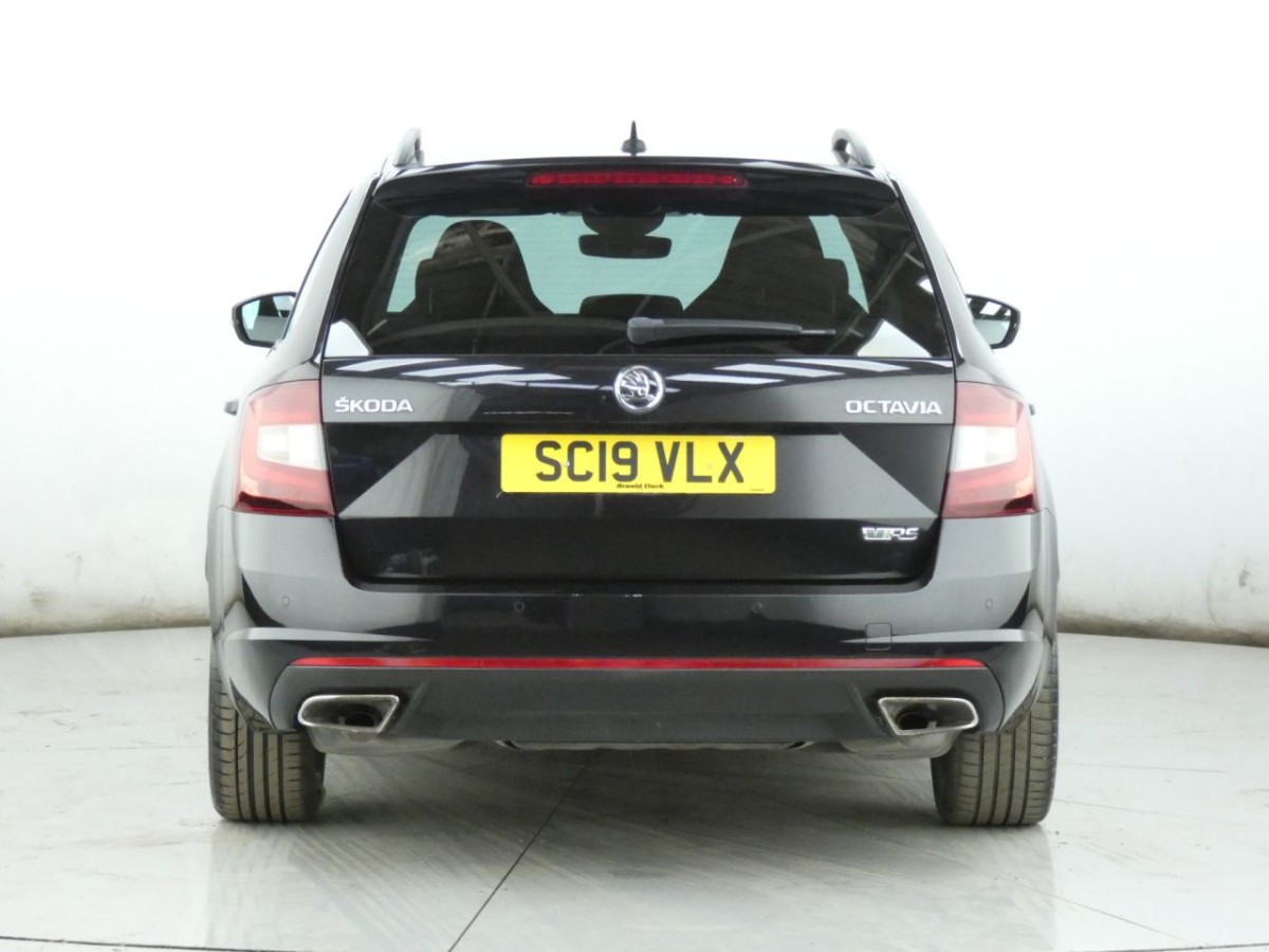 SKODA OCTAVIA 2.0 VRS TSI DSG 5D 242 BHP - 2019 - £13,700