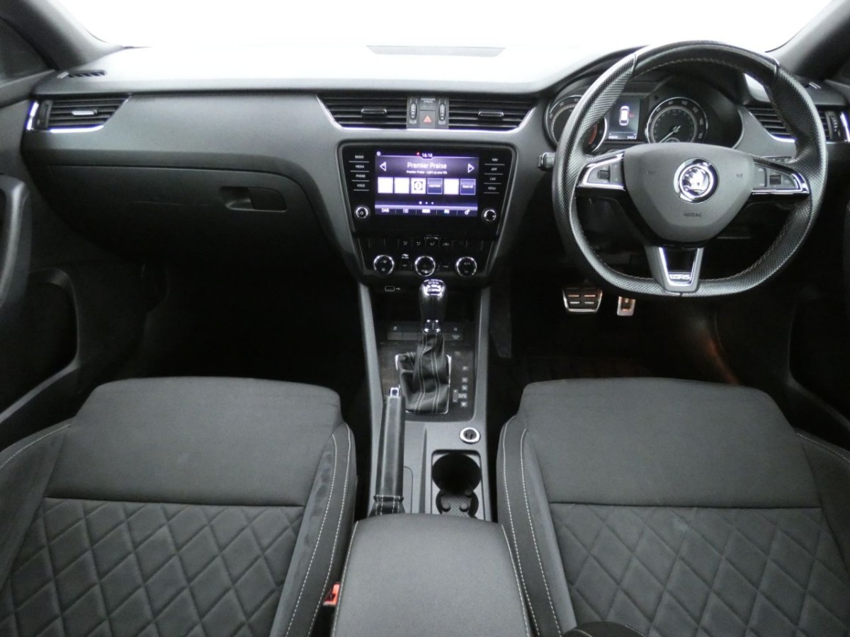 SKODA OCTAVIA 2.0 VRS TSI DSG 5D 242 BHP - 2019 - £13,700