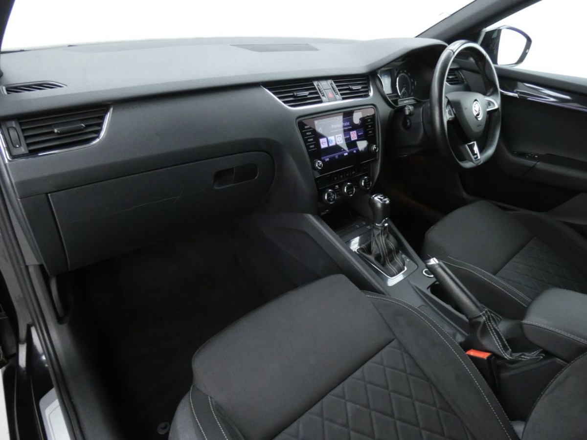 SKODA OCTAVIA 2.0 VRS TSI DSG 5D 242 BHP - 2019 - £13,700