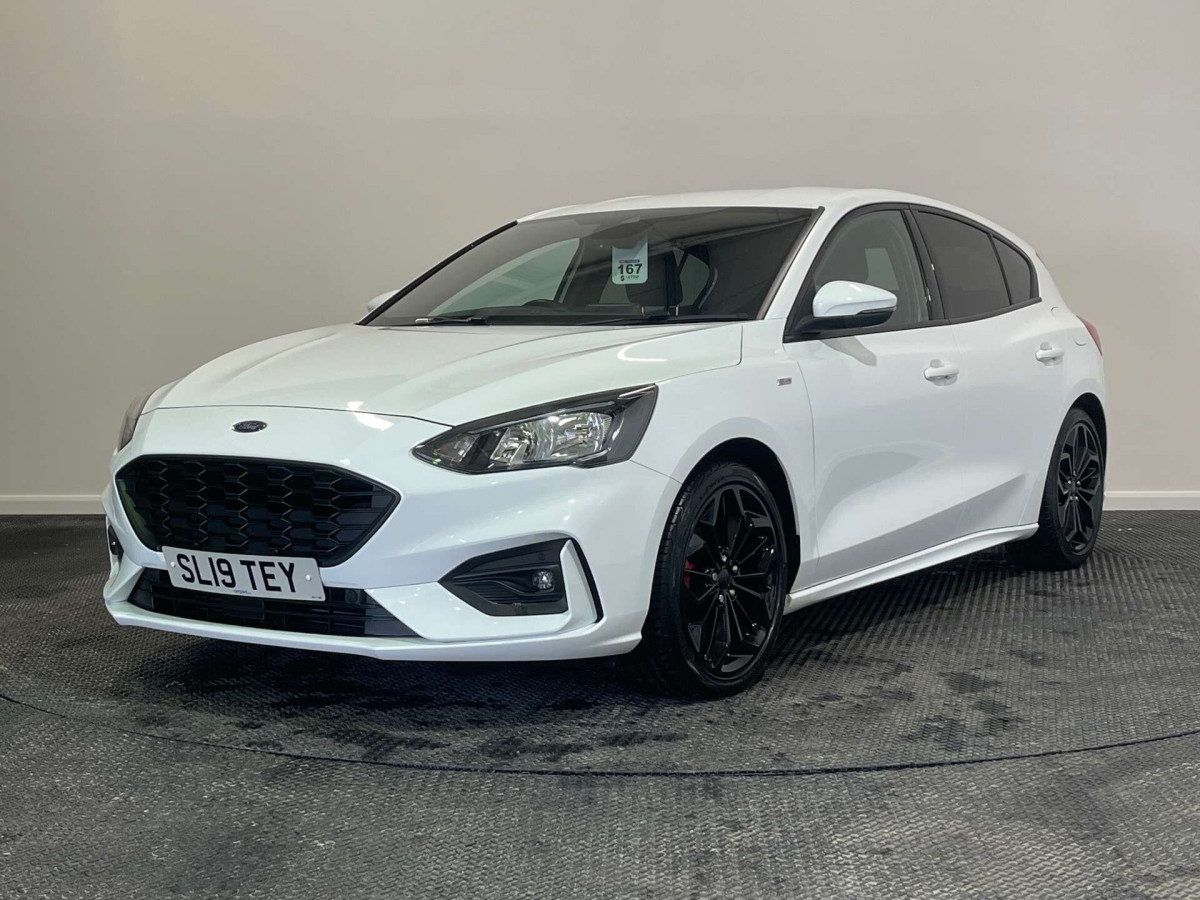 FORD FOCUS 2019 (19) 1.0T ECOBOOST ST-LINE X HATCHBACK 5DR PETROL MANUAL EURO 6 (S/S) (125 PS) - 2019 - £11,000