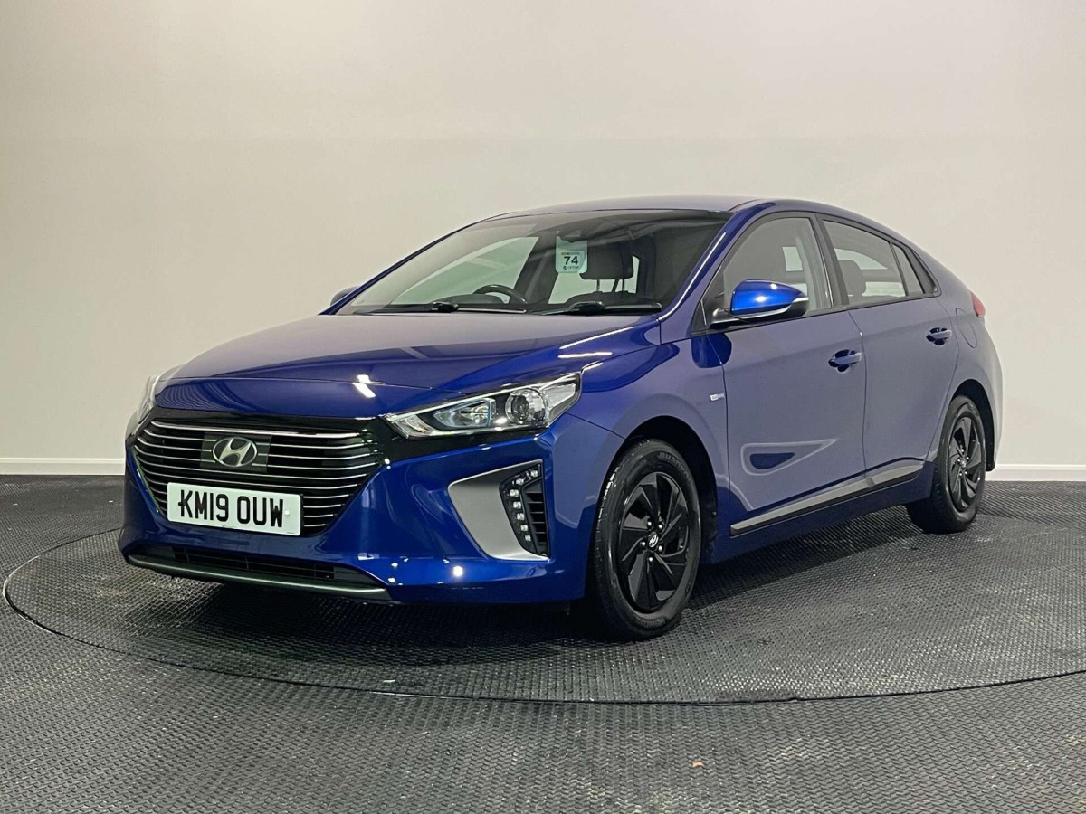 HYUNDAI IONIQ 2019 (19) 1.6 H-GDI GPF SE HATCHBACK 5DR PETROL HYBRID DCT EURO 6 (S/S) (141 PS) - 2019 - £9,900