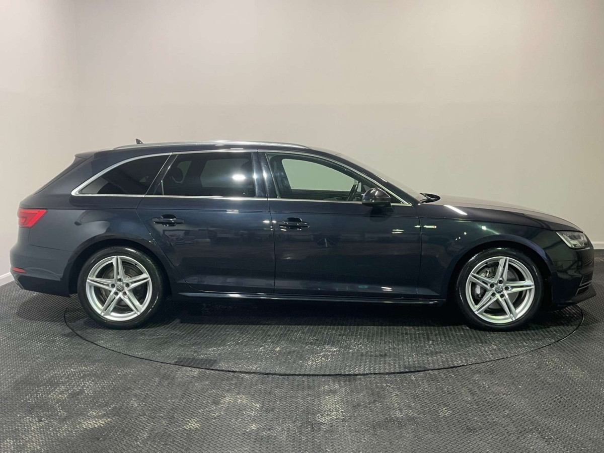 AUDI A4 2016 (66) 2.0 TDI ULTRA S LINE ESTATE 5DR DIESEL S TRONIC EURO 6 (S/S) (190 PS) - 2016 - £11,000