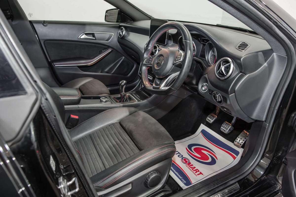 MERCEDES-BENZ CLA CLASS 2019 (68) 1.6 CLA200 AMG LINE NIGHT EDITION COUPE 4DR PETROL MANUAL EURO 6 (S/S) (156 - 2019 - £16,000