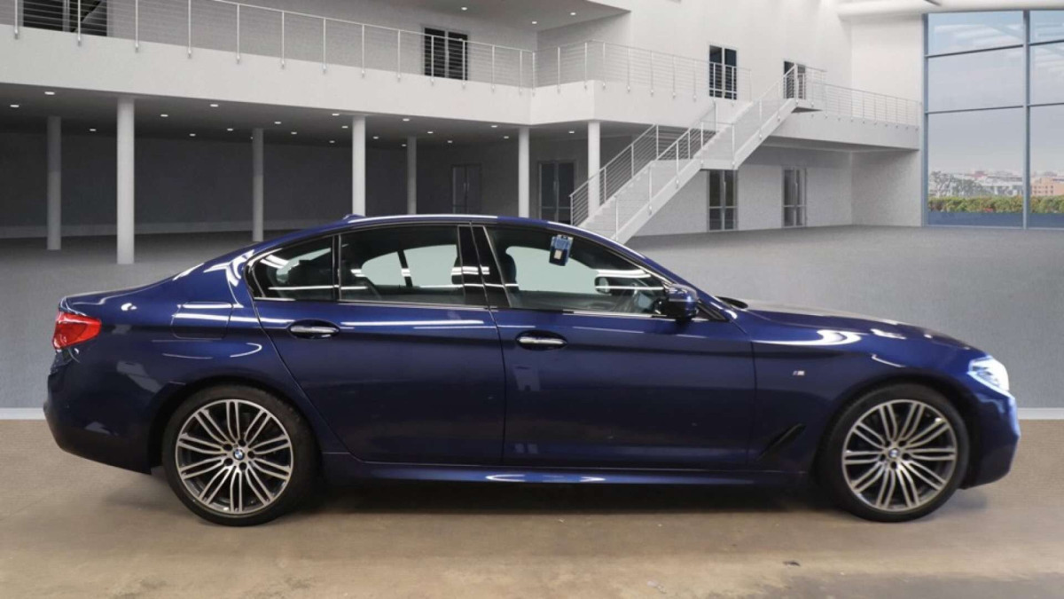 BMW 5 SERIES 2018 (18) 3.0 530D M SPORT SALOON 4DR DIESEL AUTO EURO 6 (S/S) (265 PS) - 2018 - £17,000
