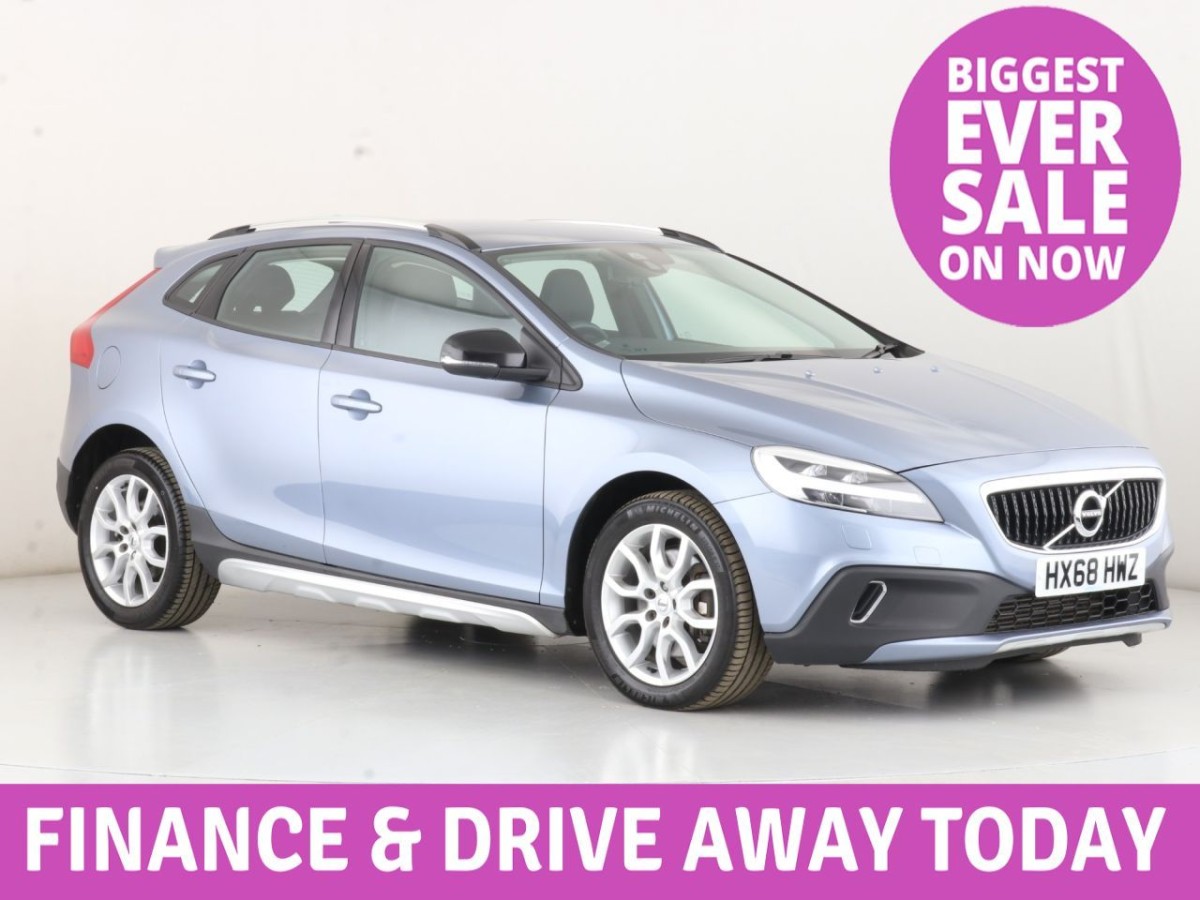 VOLVO V40 1.5 T3 CROSS COUNTRY NAV PLUS 5D 151 BHP - 2019 - £15,990