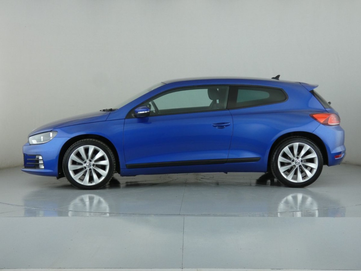 VOLKSWAGEN SCIROCCO 2.0 GT TDI BLUEMOTION TECHNOLOGY 2D 150 BHP - 2014 - £8,990