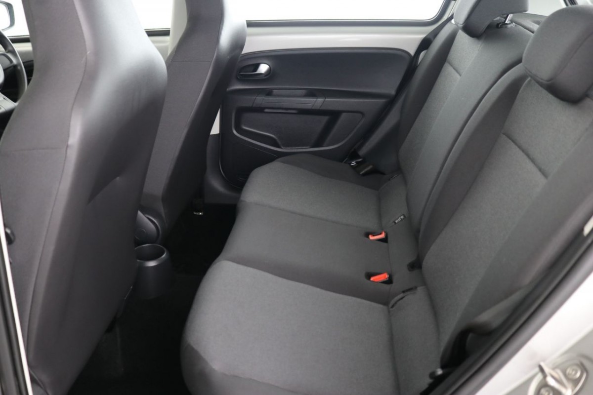 VOLKSWAGEN UP 1.0 MOVE UP 5D 59 BHP - 2014 - £5,990