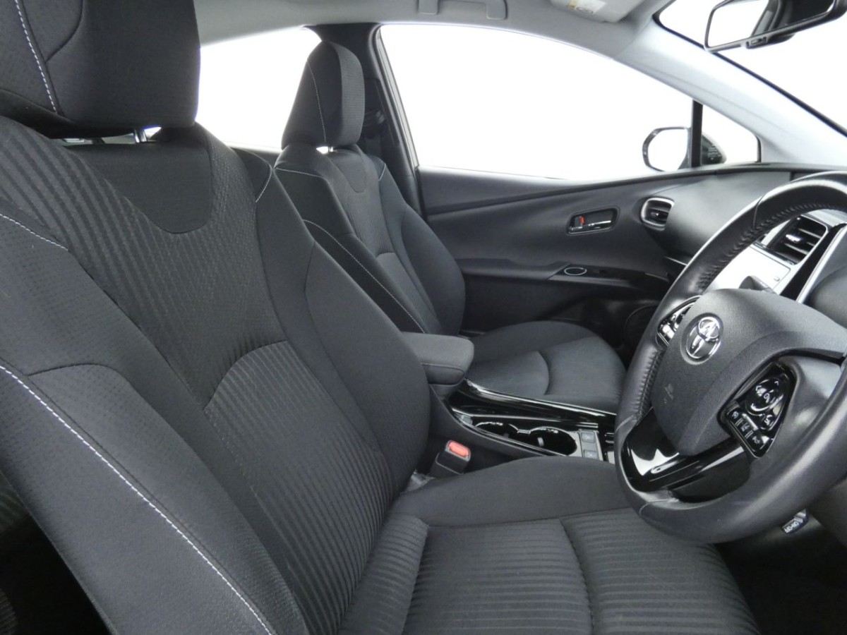 TOYOTA PRIUS 1.8 BUSINESS EDITION PLUS 5D 120 BHP - 2021 - £22,700