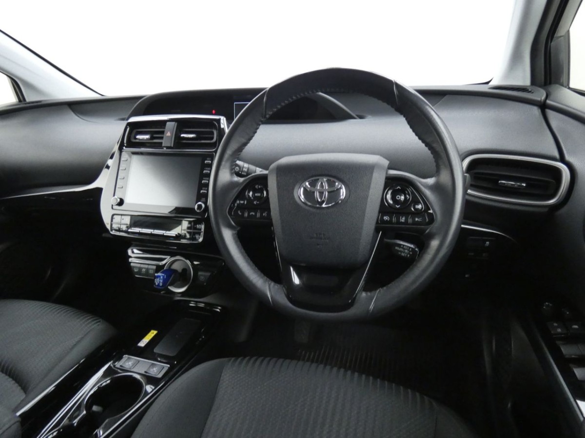 TOYOTA PRIUS 1.8 BUSINESS EDITION PLUS 5D 120 BHP - 2021 - £22,700