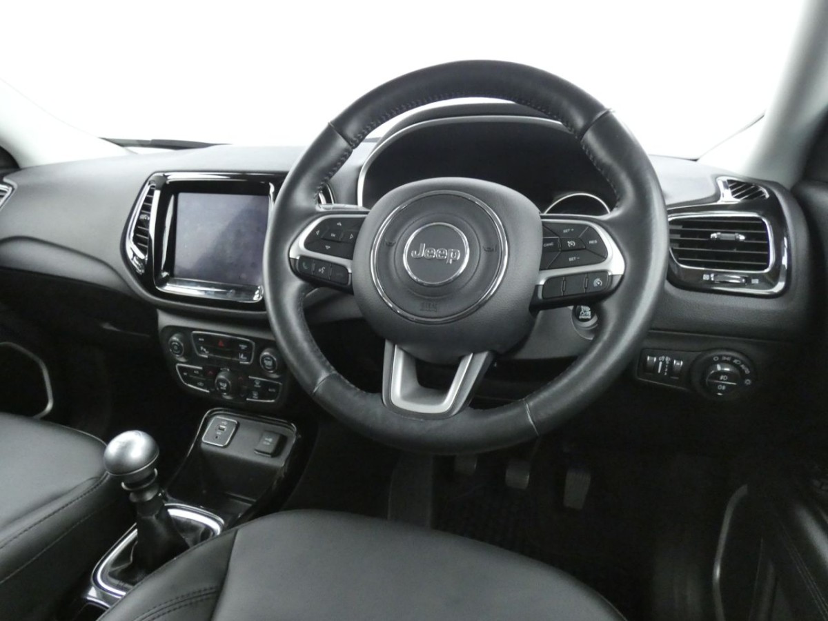 JEEP COMPASS 1.4 MULTIAIR II NIGHT EAGLE 5D 138 BHP - 2020 - £14,990