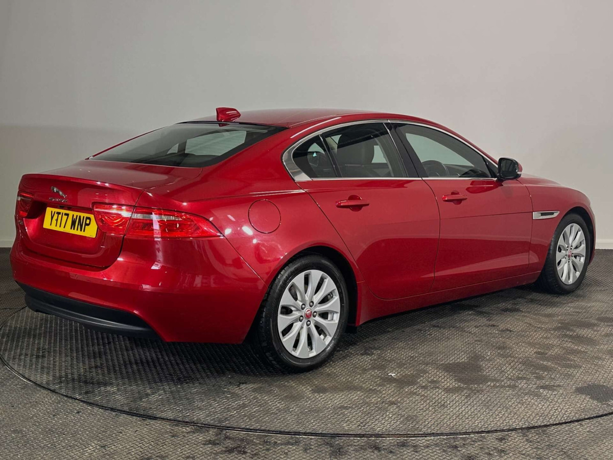JAGUAR XE 2017 (17) 2.0D PRESTIGE SALOON 4DR DIESEL AUTO EURO 6 (S/S) (163 PS) - 2017 - £9,200