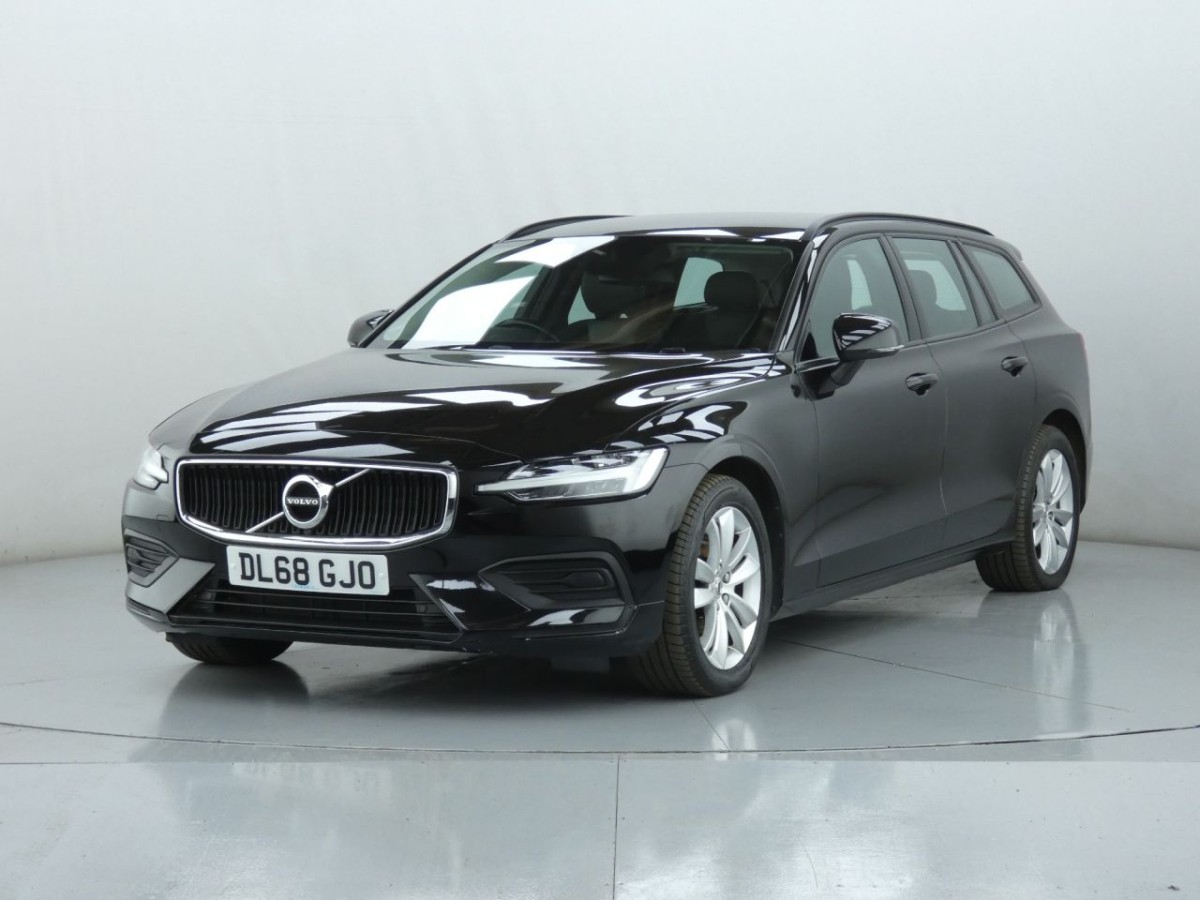 VOLVO V60 2.0 D3 MOMENTUM 5D 148 BHP - 2019 - £14,990