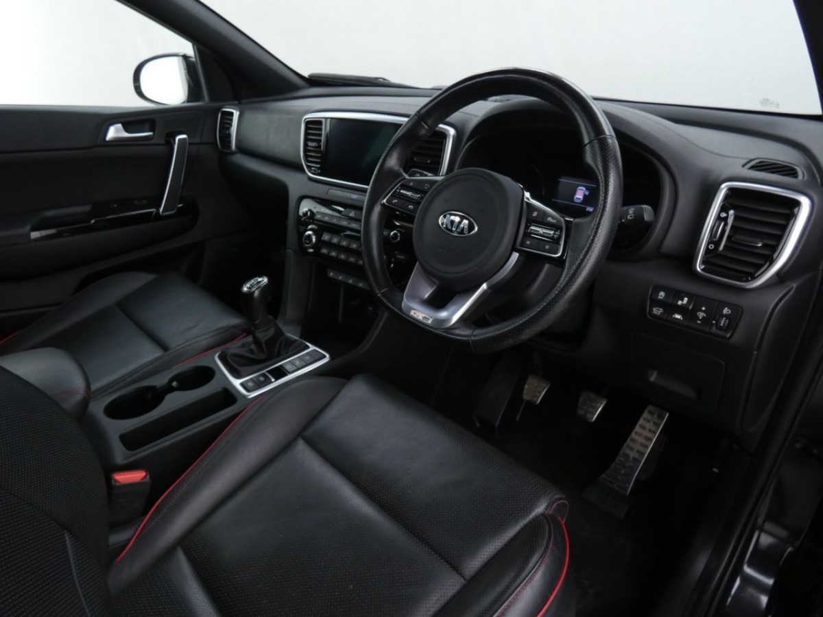 KIA SPORTAGE 1.6 CRDI GT-LINE S ISG MHEV 5D 135 BHP - 2020 - £18,700