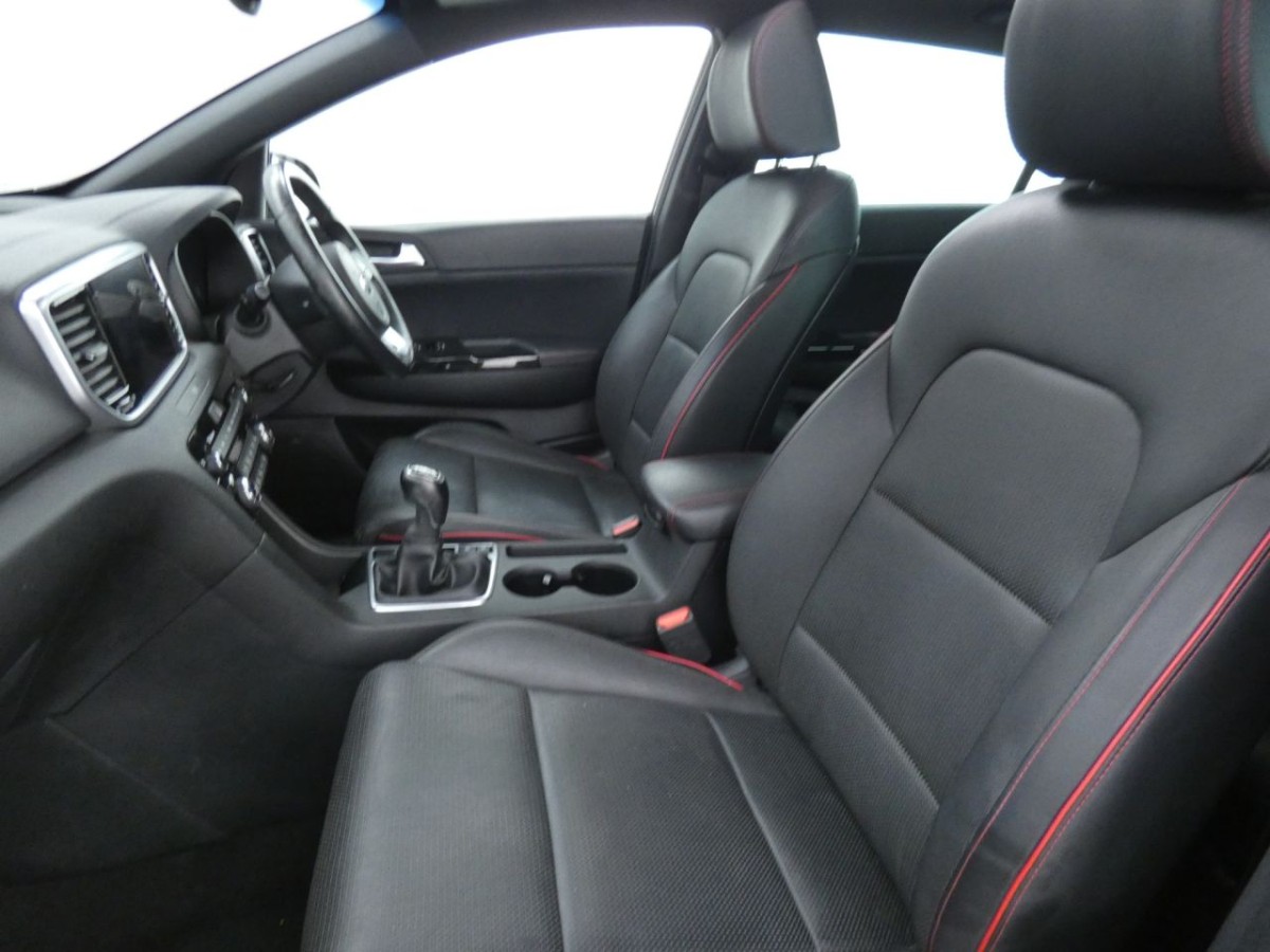 KIA SPORTAGE 1.6 CRDI GT-LINE S ISG MHEV 5D 135 BHP - 2020 - £18,700