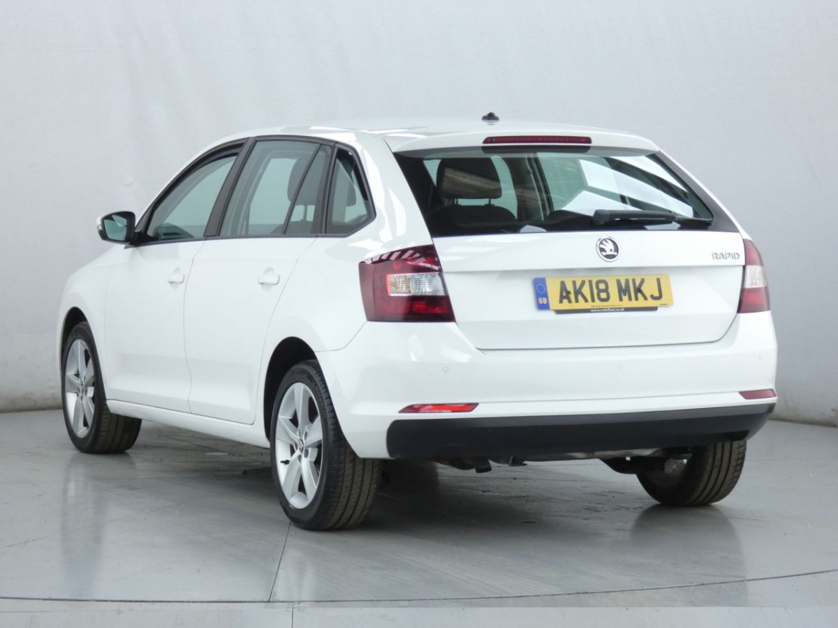 SKODA RAPID 1.0 SPACEBACK SE TECH TSI 5D 109 BHP - 2018 - £6,490