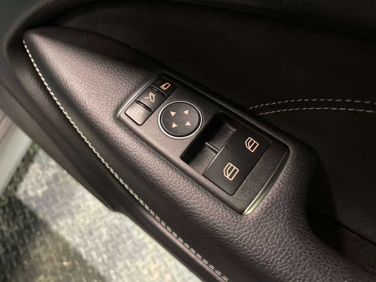 MERCEDES-BENZ C CLASS 2014 (14) 1.6 C180 AMG SPORT EDITION COUPE 2DR PETROL G-TRONIC+ EURO 6 (S/S) (156 PS) - 2014 - £9,000