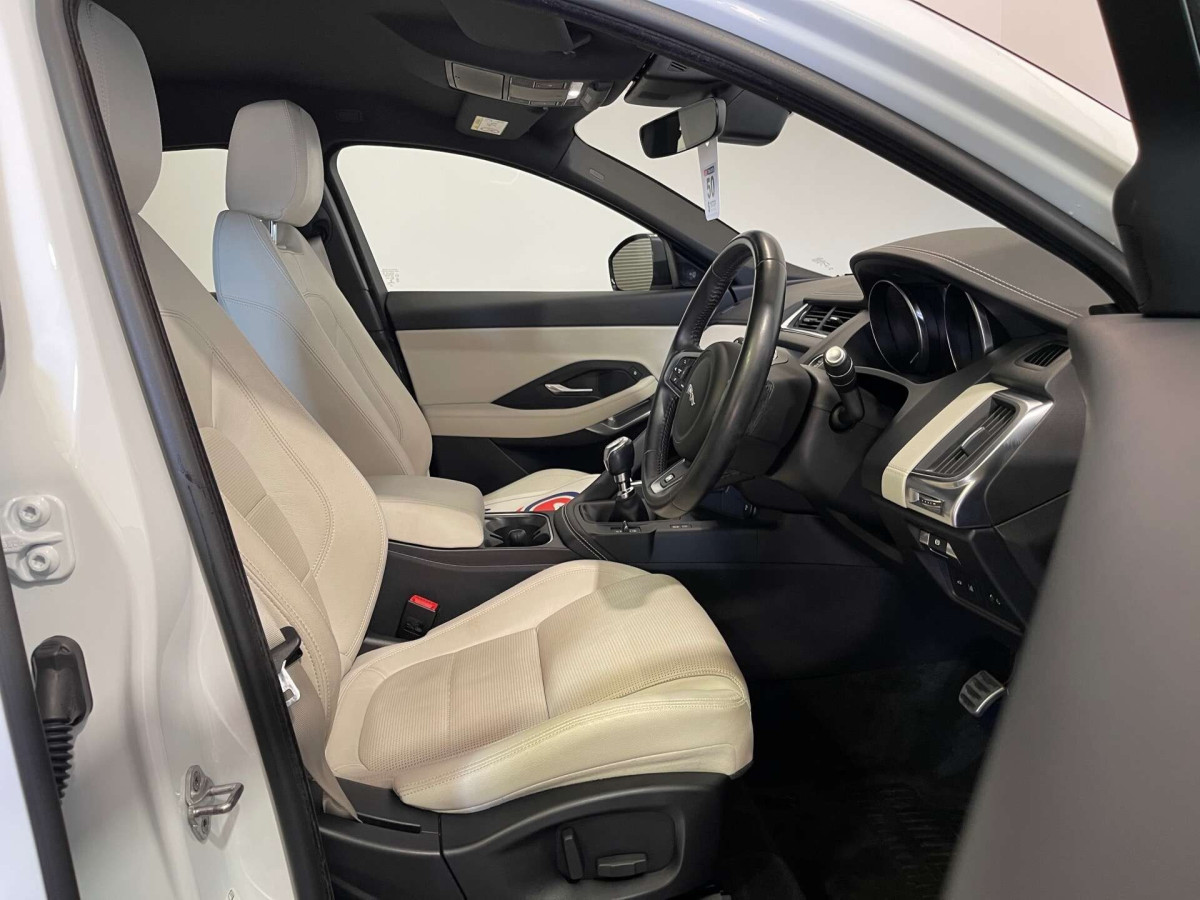 JAGUAR E-PACE 2019 (69) 2.0 D150 R-DYNAMIC S SUV 5DR DIESEL MANUAL EURO 6 (S/S) (150 PS) - 2019 - £15,000