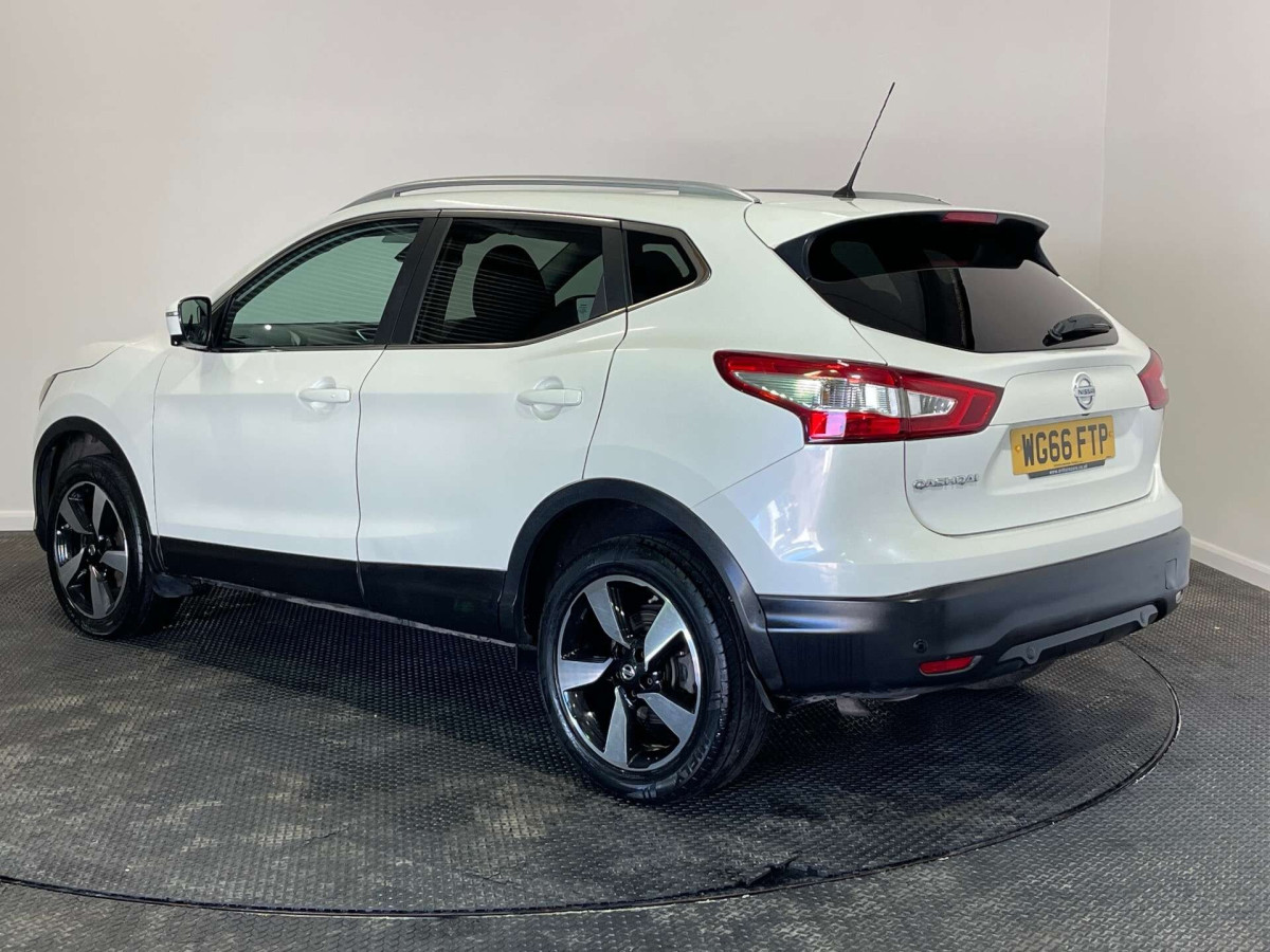 NISSAN QASHQAI 2016 (66) 1.2 DIG-T N-CONNECTA SUV 5DR PETROL MANUAL 2WD EURO 6 (S/S) (115 PS) - 2016 - £5,900