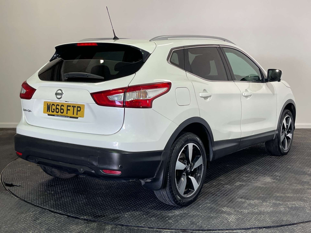 NISSAN QASHQAI 2016 (66) 1.2 DIG-T N-CONNECTA SUV 5DR PETROL MANUAL 2WD EURO 6 (S/S) (115 PS) - 2016 - £5,900