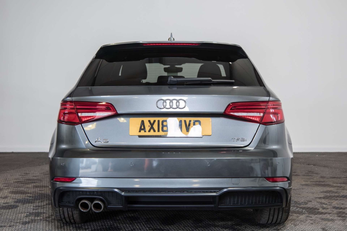 AUDI A3 2018 (18) 1.5 TFSI COD BLACK EDITION SPORTBACK 5DR PETROL MANUAL EURO 6 (S/S) (150 PS - 2018 - £10,500