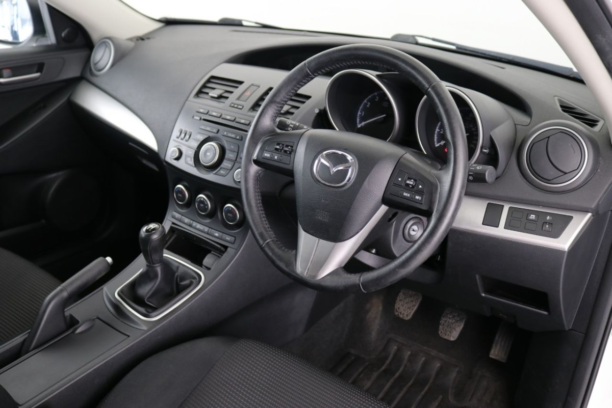 MAZDA 3 1.6 TAMURA 5D 103 BHP HATCHBACK - 2013 - £6,300