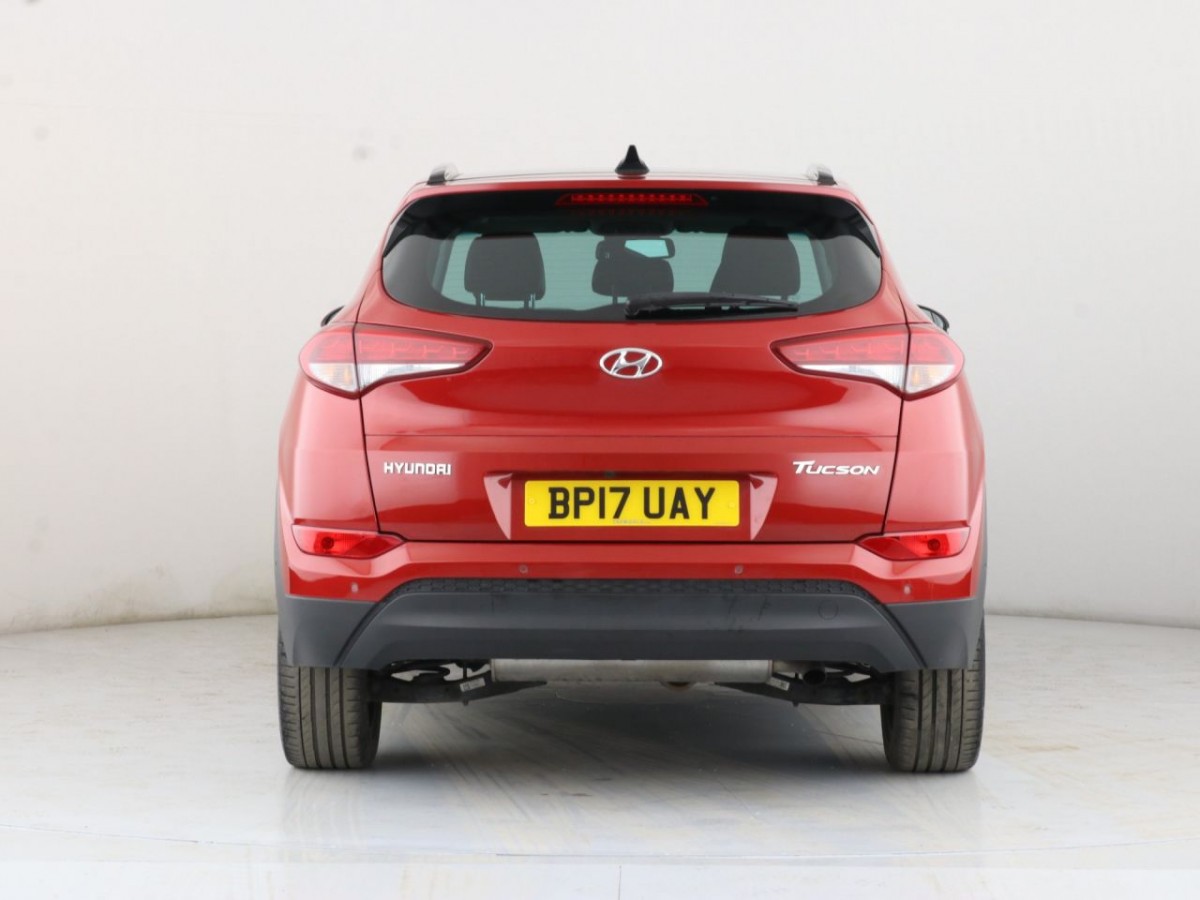 HYUNDAI TUCSON 1.7 CRDI PREMIUM SE BLUE DRIVE 5D 139 BHP - 2017 - £21,600