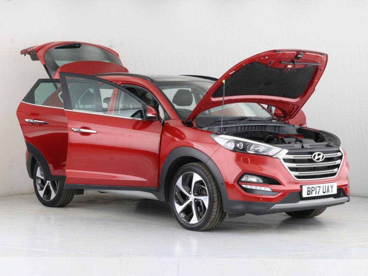 HYUNDAI TUCSON 1.7 CRDI PREMIUM SE BLUE DRIVE 5D 139 BHP - 2017 - £21,600