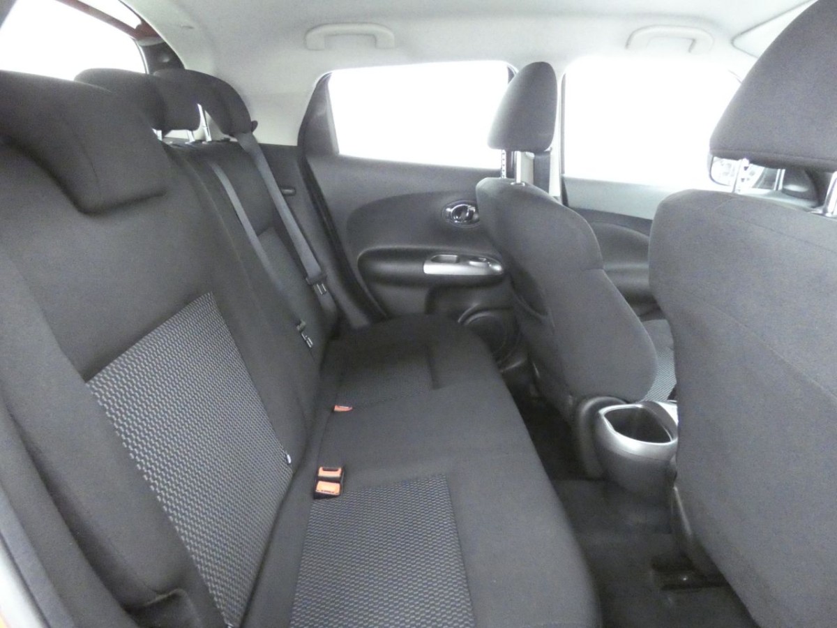 NISSAN JUKE 1.6 ACENTA XTRONIC 5D 117 BHP - 2017 - £12,990