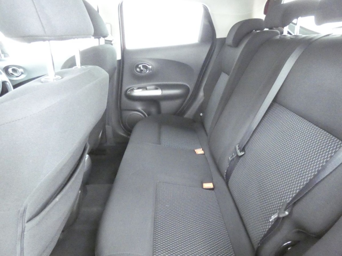 NISSAN JUKE 1.6 ACENTA XTRONIC 5D 117 BHP - 2017 - £12,990