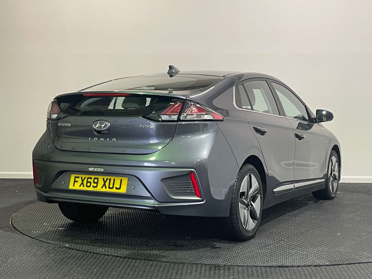 HYUNDAI IONIQ 2019 (69) 1.6 H-GDI 1ST EDITION HATCHBACK 5DR PETROL HYBRID DCT EURO 6 (S/S) (141 PS) - 2019 - £12,000