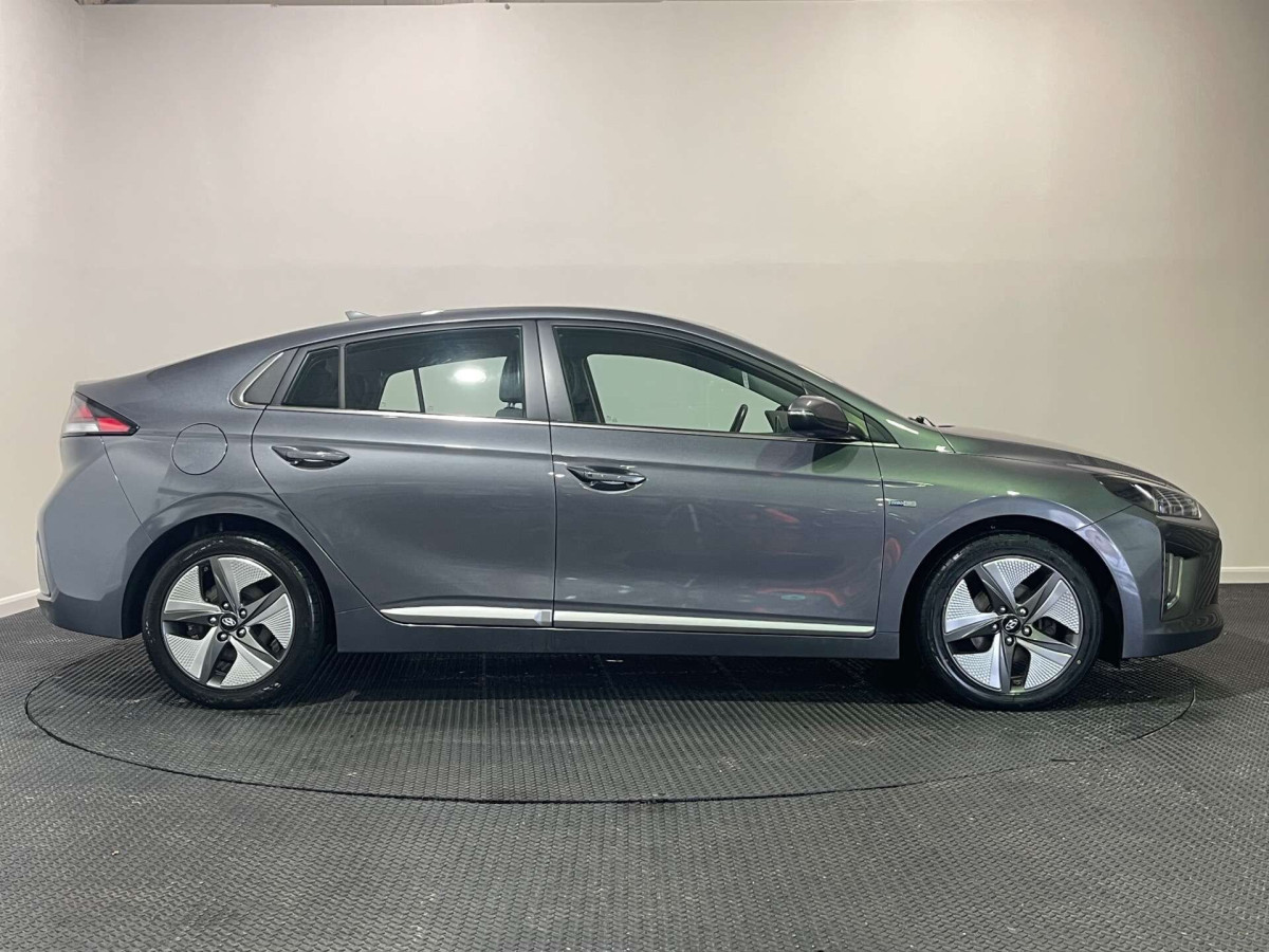 HYUNDAI IONIQ 2019 (69) 1.6 H-GDI 1ST EDITION HATCHBACK 5DR PETROL HYBRID DCT EURO 6 (S/S) (141 PS) - 2019 - £12,000