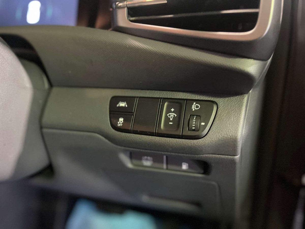 HYUNDAI IONIQ 2019 (69) 1.6 H-GDI 1ST EDITION HATCHBACK 5DR PETROL HYBRID DCT EURO 6 (S/S) (141 PS) - 2019 - £12,000