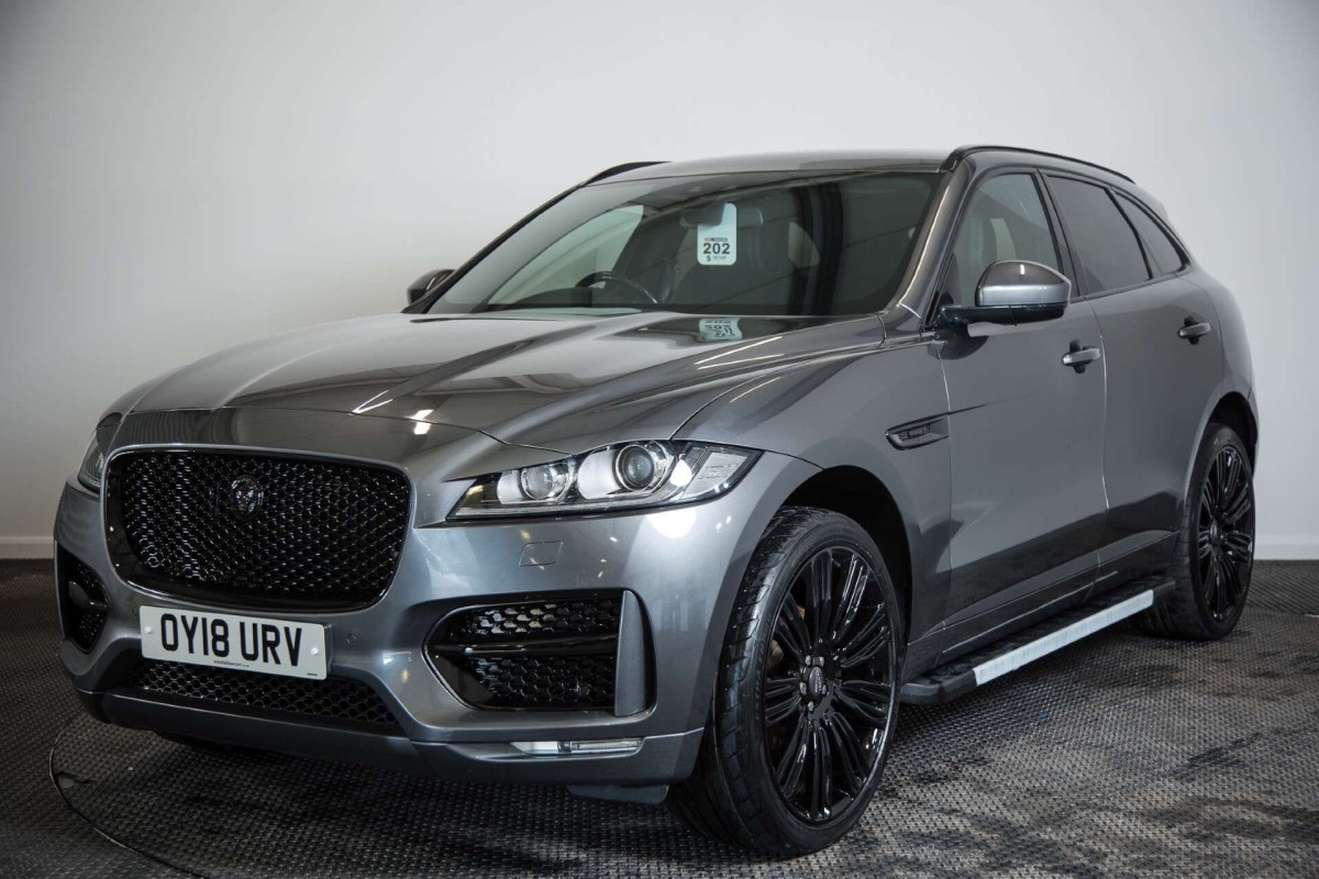 JAGUAR F-PACE 2018 (18) 2.0 D180 R-SPORT SUV 5DR DIESEL AUTO AWD EURO 6 (S/S) (180 PS) - 2018 - £14,800