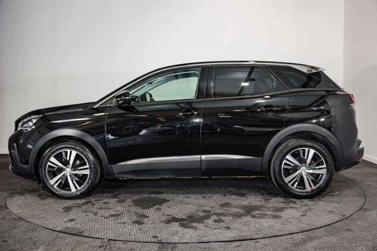 PEUGEOT 3008 2017 (67) 1.6 BLUEHDI ALLURE SUV 5DR DIESEL MANUAL EURO 6 (S/S) (120 PS) - 2017 - £10,500