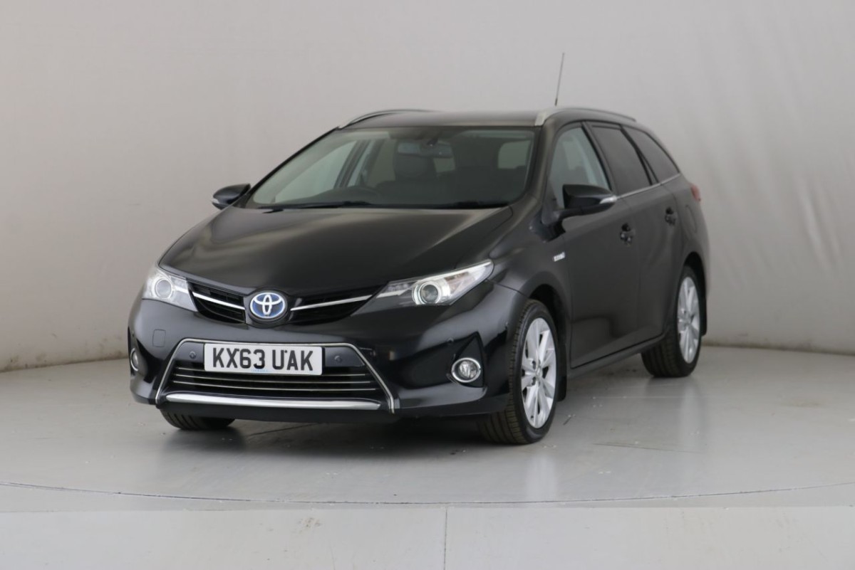 TOYOTA AURIS 1.8 VVT-I EXCEL 5D AUTO 98 BHP ESTATE - 2013 - £9,990
