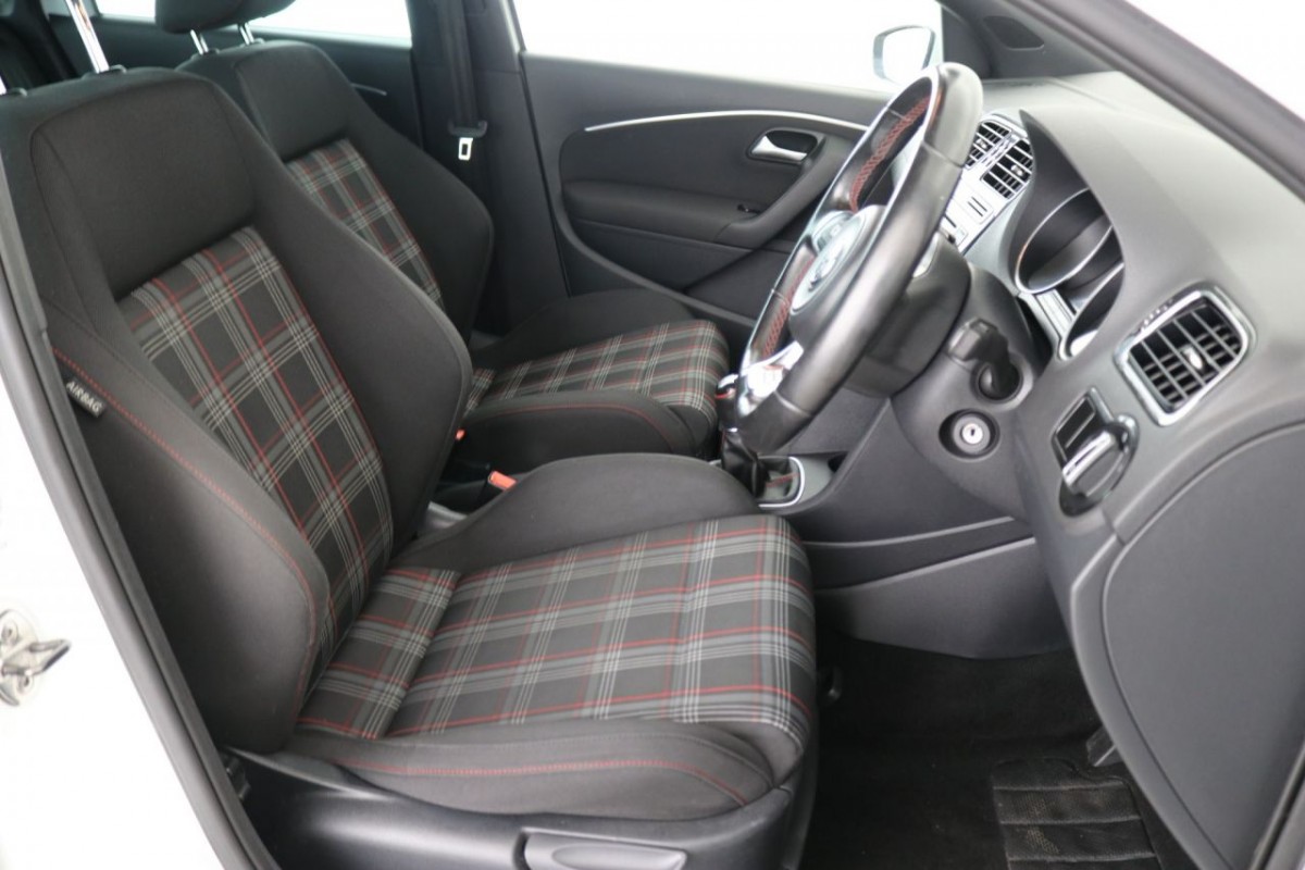 VOLKSWAGEN POLO 1.8 GTI 5D 189 BHP - 2016 - £11,990